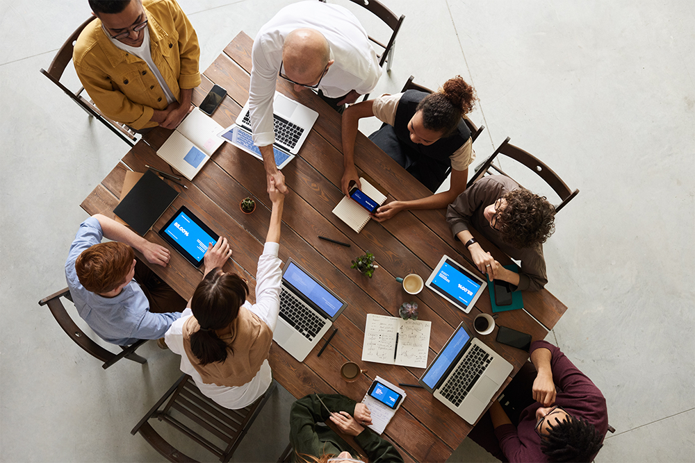 3 dimensions clés pour une conduite du changement réussie dans le field service management